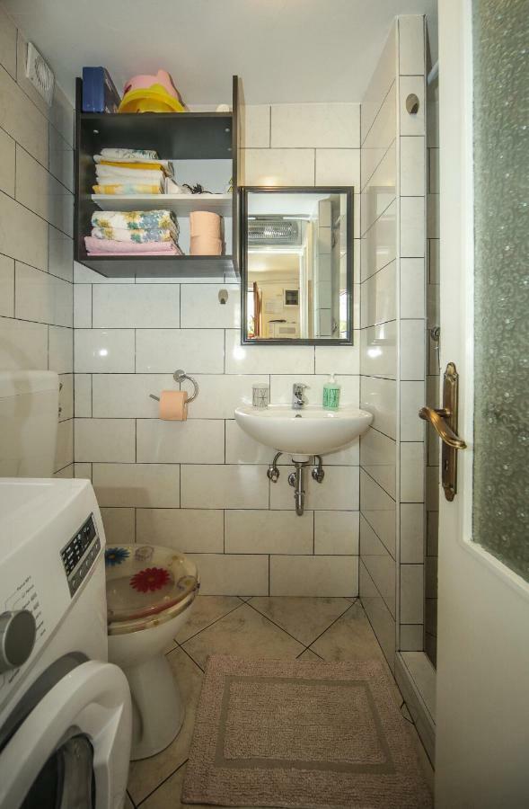 Apartman Ana Lovran Dış mekan fotoğraf